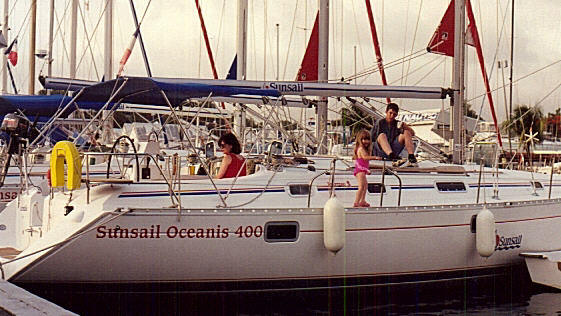 boat_crew.jpg (56007 bytes)