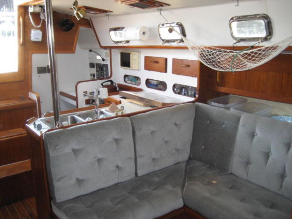 Stbd Saloon Looking Aft